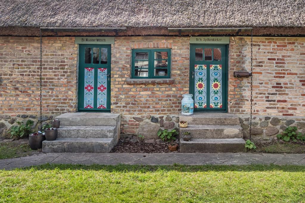 RappinHexenhaus Auf Ruegenアパートメント エクステリア 写真